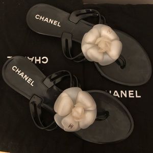 Chanel Camila Flower Jelly Thong Sandal